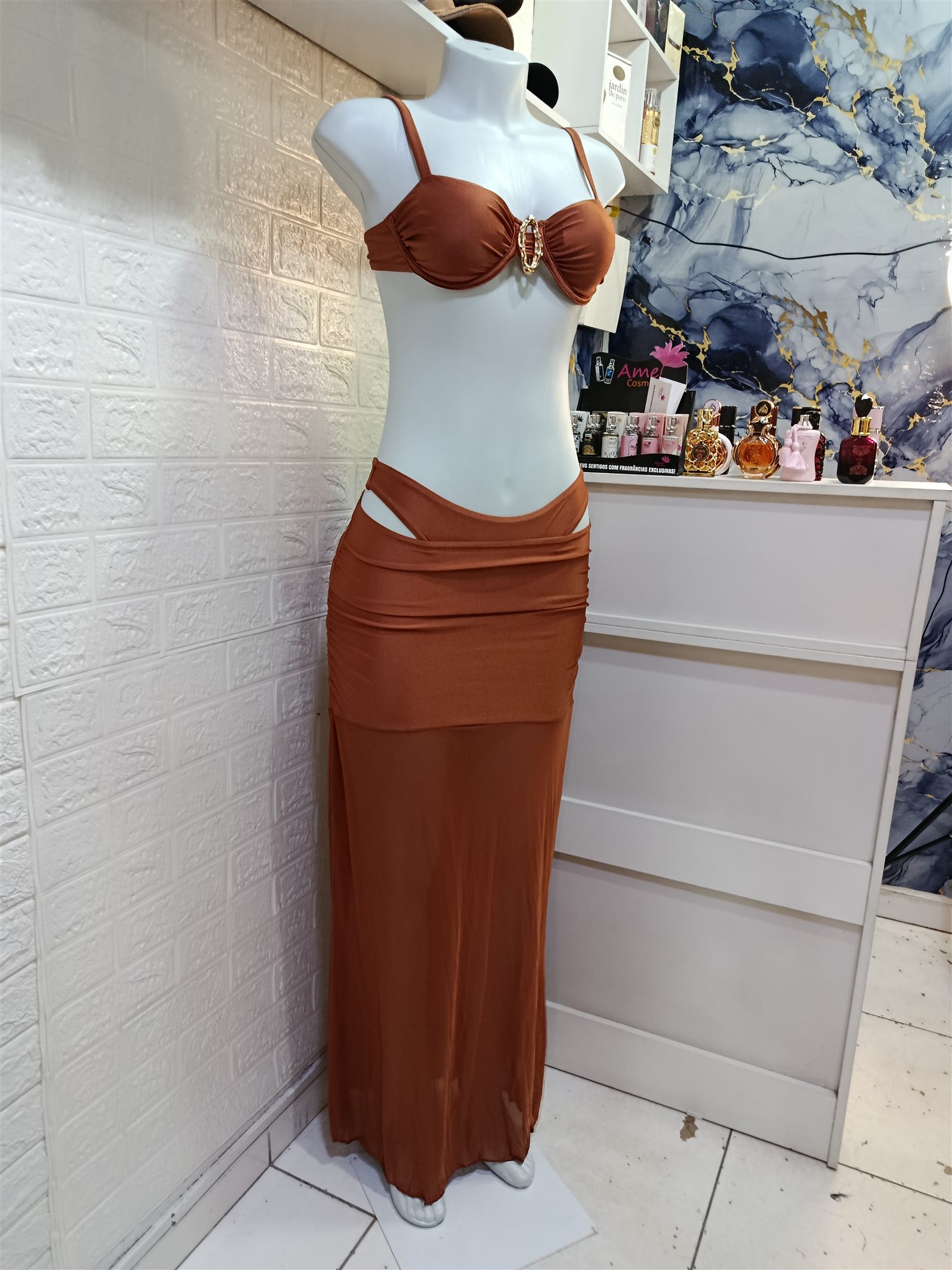 Conjunto de saia terracota
